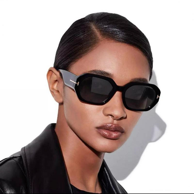 which sunglasses suit round face